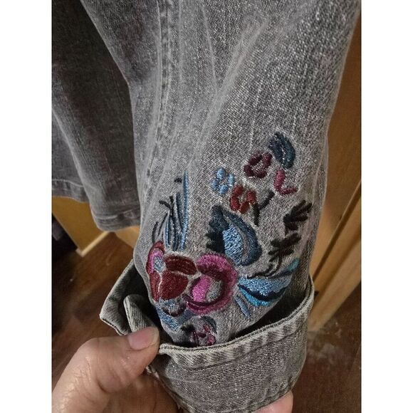 Vintage Inspired Denim Jacket With Floral Embroidery & Button Closure - Picture 8 of 10